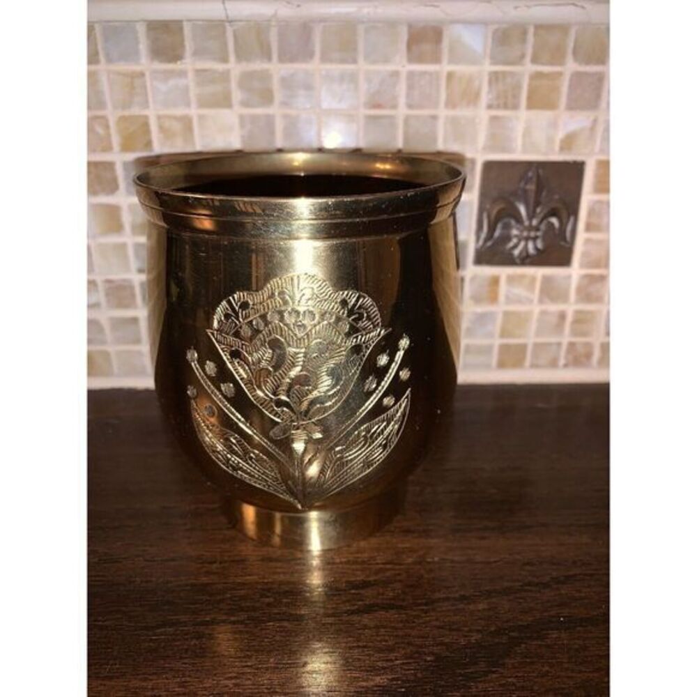 Heavy VTG 1982 Brass Jar Carved Floral Signed By Maker Maleck